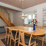 6 Person In Hejls-by Traum * Hejls