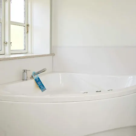 6 Person In Hejls-by Traum Hejls