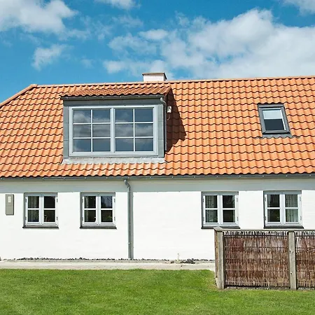 6 Person In Hejls-by Traum *